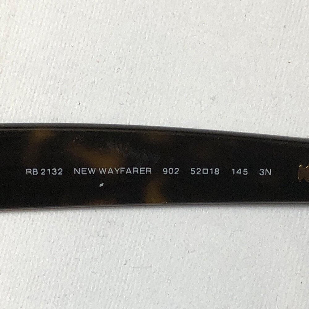 Ray-Ban New Wayfarer Tortoise Classic RB2132 902 52/18 145 3N Made In Italy - Picture 7 of 11